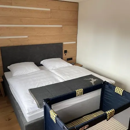 Apartment Kleineauszeit3, Feldberg, Direkt An Skipiste, Mit Sauna